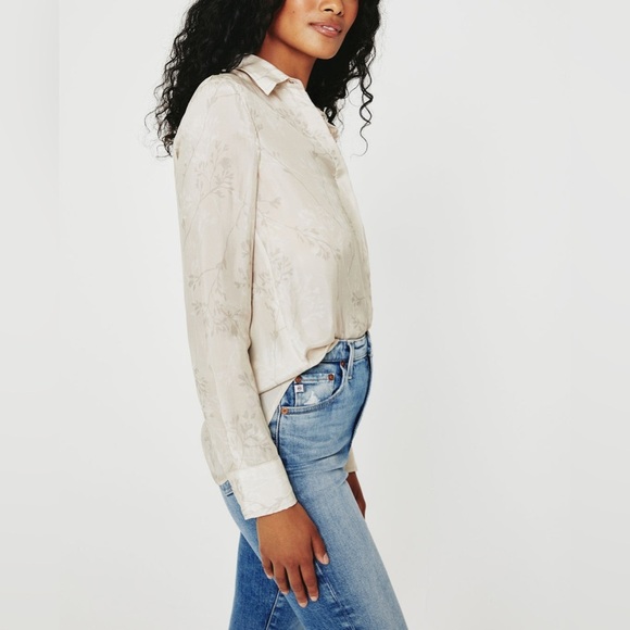NWOT - AG Shiela Long Sleeve Button-up Shirt in Shadow Flower Neutral - Size S - Picture 4 of 10